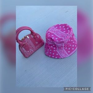 Pink Bandanna set 40$